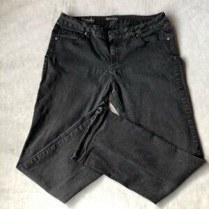 Rickis ~ Brooke Barely Boot Cut ~ Womens Size 31 ~ Black